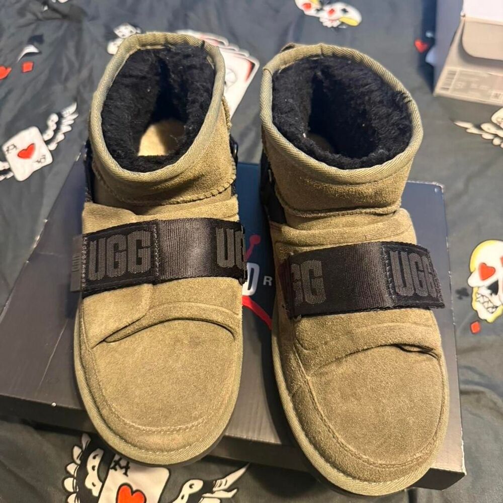 Ugg Women's Khaki and Green Boots